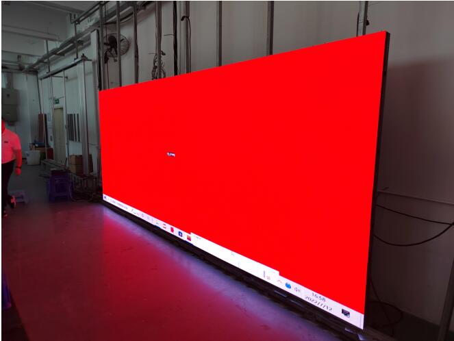 彩尼斯光電室內(nèi)PH4.81全彩LED屏整裝待發(fā)柬埔寨