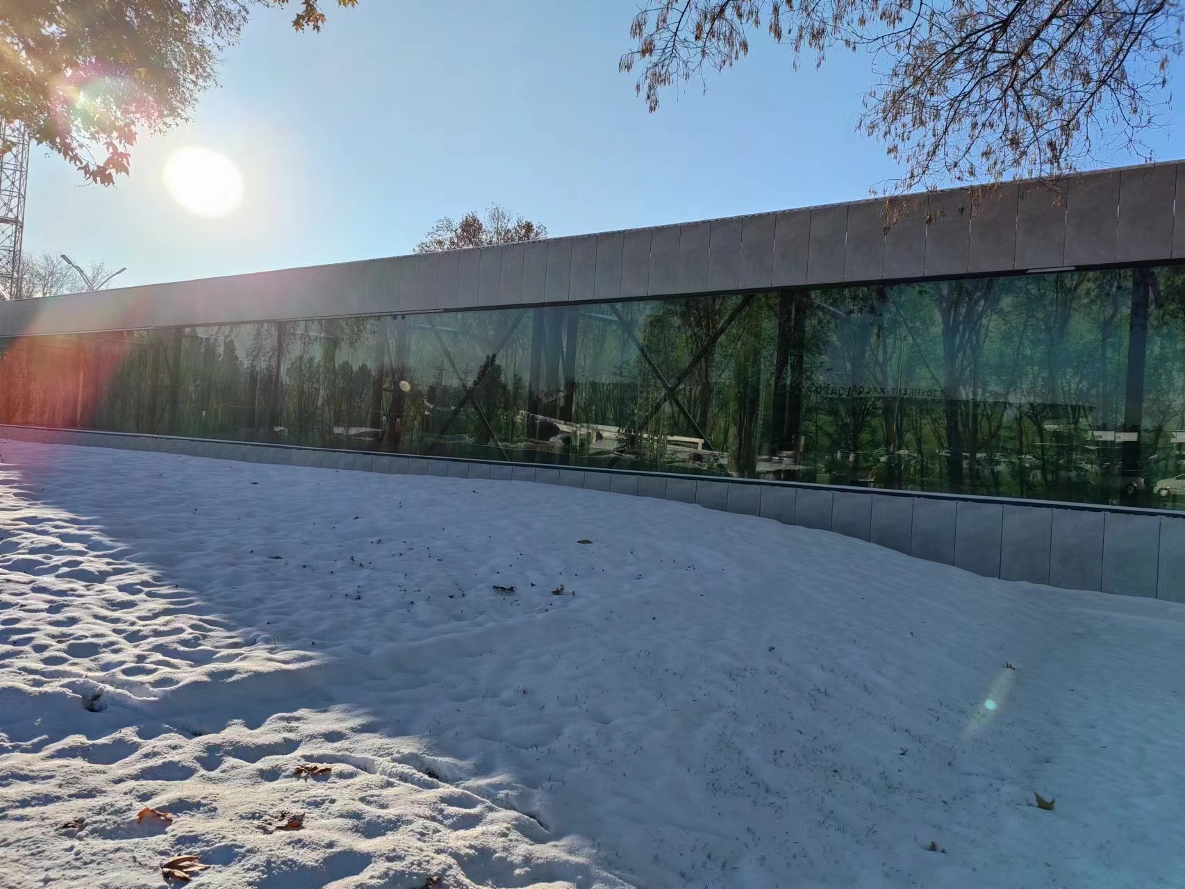 before install CHINESS Transparent led film.jpg